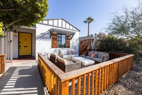 45 E Woodward Dr, Phoenix, AZ 85004 photo 2