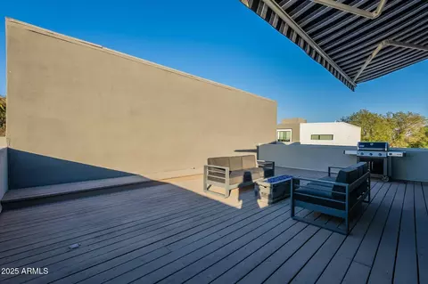 Exterior - 4354 N 27th Pl, Phoenix, AZ 85016 photo 5 of 17