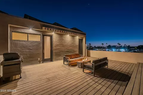Exterior - 4354 N 27th Pl, Phoenix, AZ 85016 photo 12 of 17