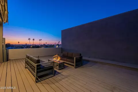 Exterior - 4354 N 27th Pl, Phoenix, AZ 85016 photo 9 of 17