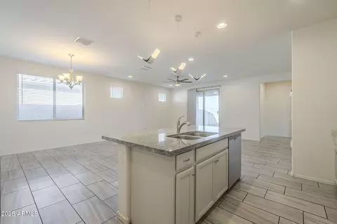 2838 W Apollo Rd, Phoenix, AZ 85041 photo 12