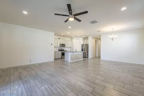 2838 W Apollo Rd, Phoenix, AZ 85041 photo 16
