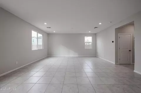 2575 E Bluff Spring Ave, Apache Junction, AZ 85119 photo 7