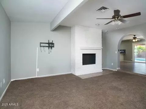 2215 E Des Moines Cir, Mesa, AZ 85213 photo 5