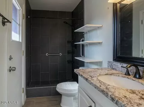 2215 E Des Moines Cir, Mesa, AZ 85213 photo 11