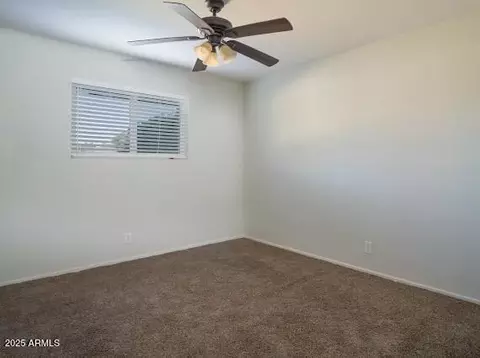 2215 E Des Moines Cir, Mesa, AZ 85213 photo 9