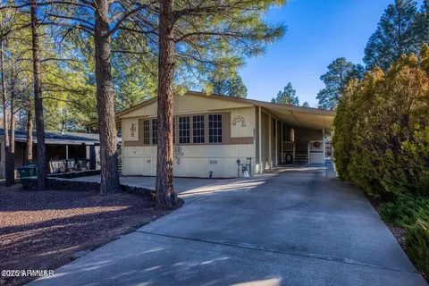 2973 W Whipple St, Show Low, AZ 85901