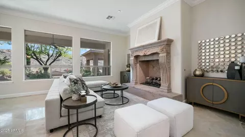 211 E Desert Wind Dr, Phoenix, AZ 85048 photo 11