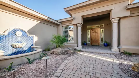 211 E Desert Wind Dr, Phoenix, AZ 85048 photo 7