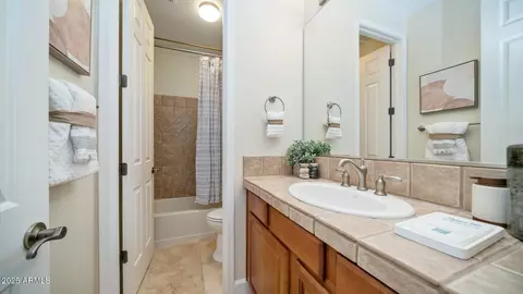 211 E Desert Wind Dr, Phoenix, AZ 85048 photo 34