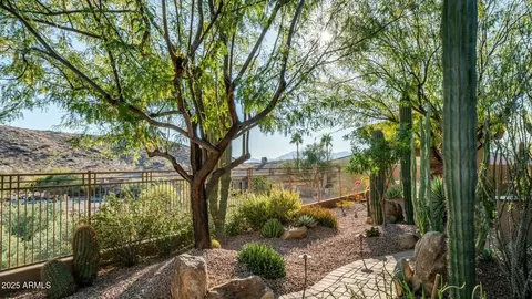 211 E Desert Wind Dr, Phoenix, AZ 85048 photo 44