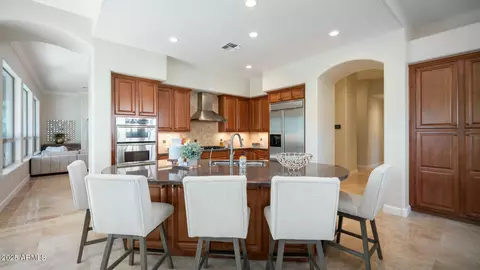 211 E Desert Wind Dr, Phoenix, AZ 85048 photo 12
