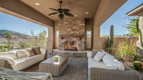 211 E Desert Wind Dr, Phoenix, AZ 85048 photo 39