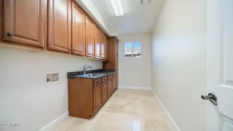 211 E Desert Wind Dr, Phoenix, AZ 85048 photo 37