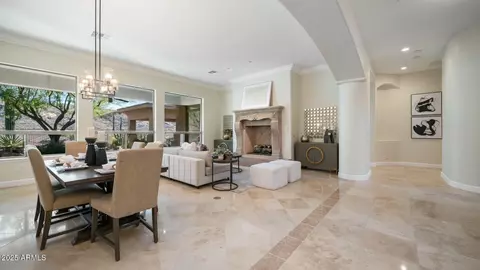 211 E Desert Wind Dr, Phoenix, AZ 85048 photo 10