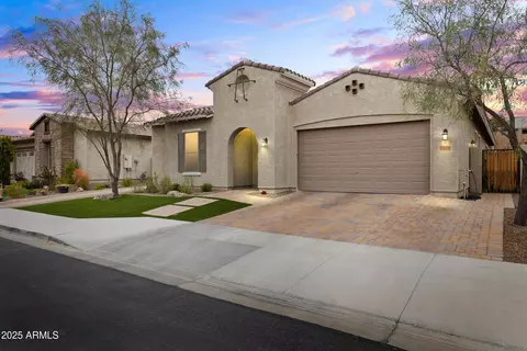 25891 N 104th Dr, Peoria, AZ 85383
