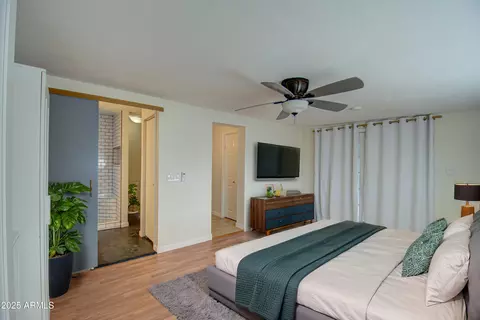 2937 E Osborn Rd, Phoenix, AZ 85016 photo 17