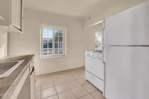 Other - 1026 E Clarendon Ave, Phoenix, AZ 85014 photo 5 of 8