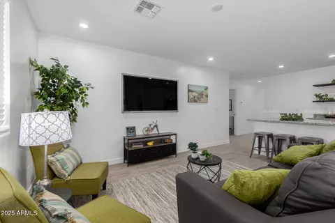 1217 S Desert View Pl, Apache Junction, AZ 85120 photo 5