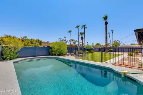 2011 E La Jolla Dr, Tempe, AZ 85282 photo 5
