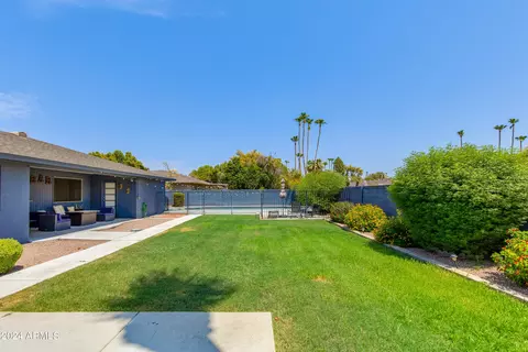 2011 E La Jolla Dr, Tempe, AZ 85282 photo 8