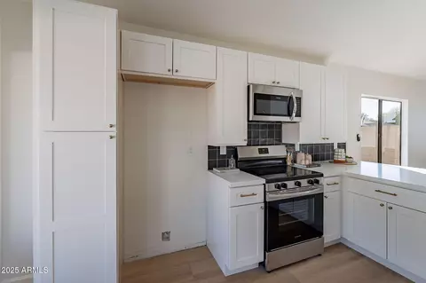 2513 N 90th Ln, Phoenix, AZ 85037 photo 14