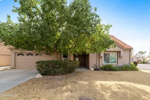 3903 E Mountain Vista Dr, Phoenix, AZ 85048