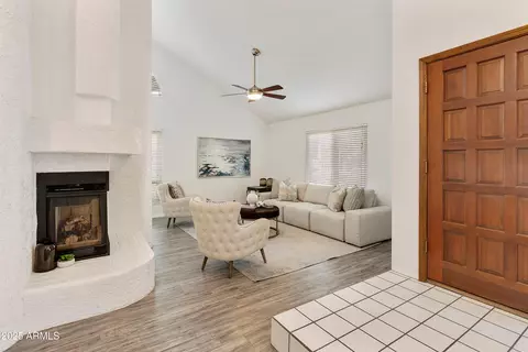 3903 E Mountain Vista Dr, Phoenix, AZ 85048 photo 4