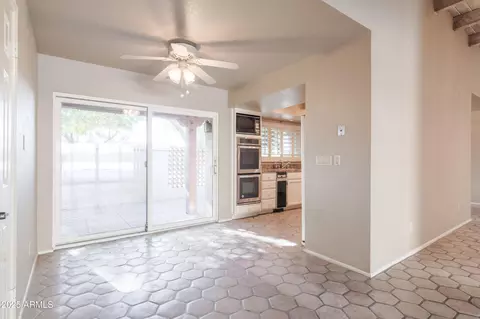 2562 E Vermont Ave, Phoenix, AZ 85016 photo 6