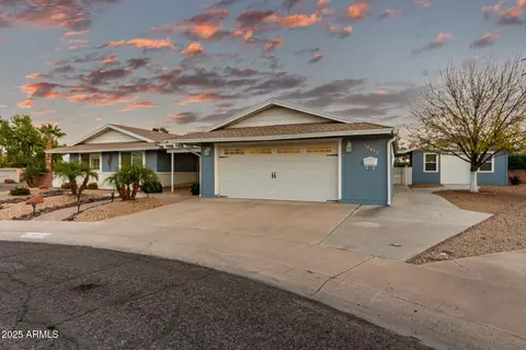 10611 W Caron Dr, Sun City, AZ 85351