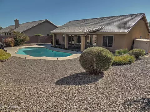 Exterior - 4302 E Rockledge Rd, Phoenix, AZ 85044 photo 4 of 5