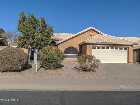 Exterior - 4302 E Rockledge Rd, Phoenix, AZ 85044 photo 2 of 5