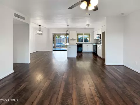 2843 E Pershing Ave, Phoenix, AZ 85032 photo 10