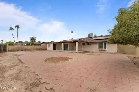 Exterior - 3815 E Cortez St, Phoenix, AZ 85028 photo 4 of 6