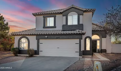 669 S Saddle St, Gilbert, AZ 85233