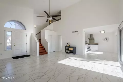 669 S Saddle St, Gilbert, AZ 85233 photo 7