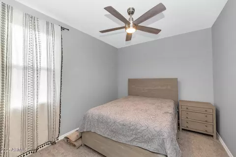 Bedroom - 2405 E Beverly Rd, Phoenix, AZ 85042 photo 3 of 3