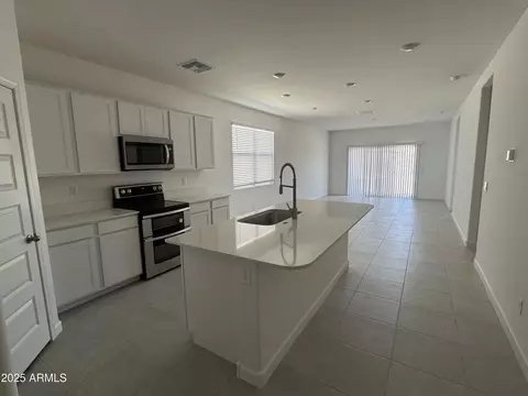 23979 W Cocopah St, Buckeye, AZ 85326