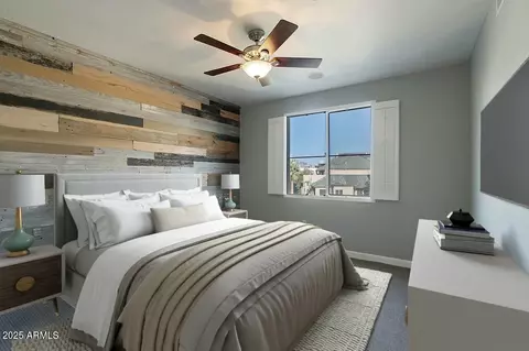 Bedroom - 706 E Washington St #202, Phoenix, AZ 85034 photo 1 of 3