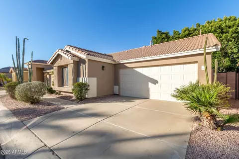 3336 N Saffron St, Mesa, AZ 85215