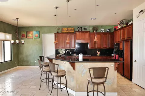 2105 E Kerry Ln, Phoenix, AZ 85024 photo 14