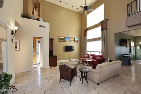 2105 E Kerry Ln, Phoenix, AZ 85024 photo 7