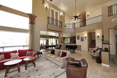 2105 E Kerry Ln, Phoenix, AZ 85024 photo 9