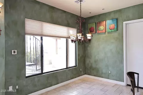 2105 E Kerry Ln, Phoenix, AZ 85024 photo 13