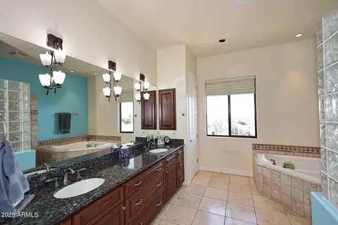 2105 E Kerry Ln, Phoenix, AZ 85024 photo 19