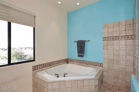 2105 E Kerry Ln, Phoenix, AZ 85024 photo 23