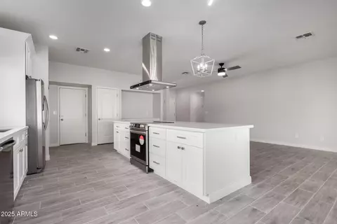 2716 N 88th Ln, Phoenix, AZ 85037 photo 16