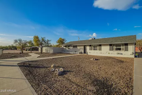 2870 W Manzanita St, Apache Junction, AZ 85120 photo 2