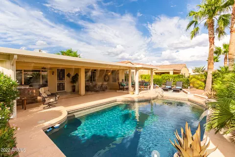 13827 W Junipero Dr, Sun City West, AZ 85375