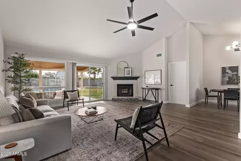 4963 E Hobart St, Mesa, AZ 85205 photo 6